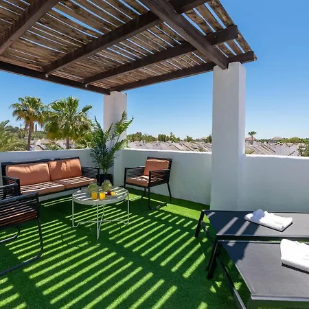 Spacious Penthouse In Naranjos - Up To 6 Guests! מארבלה