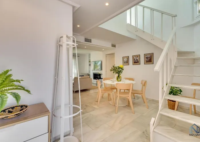 Spacious Penthouse In Naranjos - Up To 6 Guests!