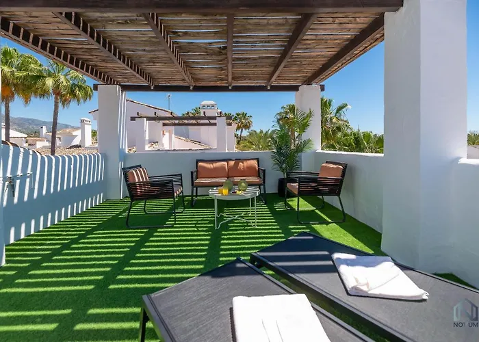 Spacious Penthouse In Naranjos - Up To 6 Guests!