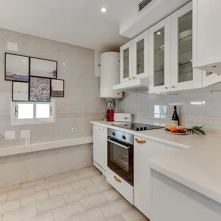 Spacious Penthouse In Naranjos - Up To 6 Guests! Μαρμπέλλα