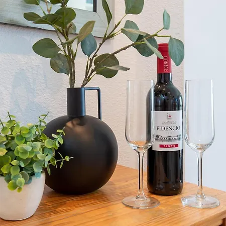 Spacious Penthouse In Naranjos - Up To 6 Guests! * ماربيا